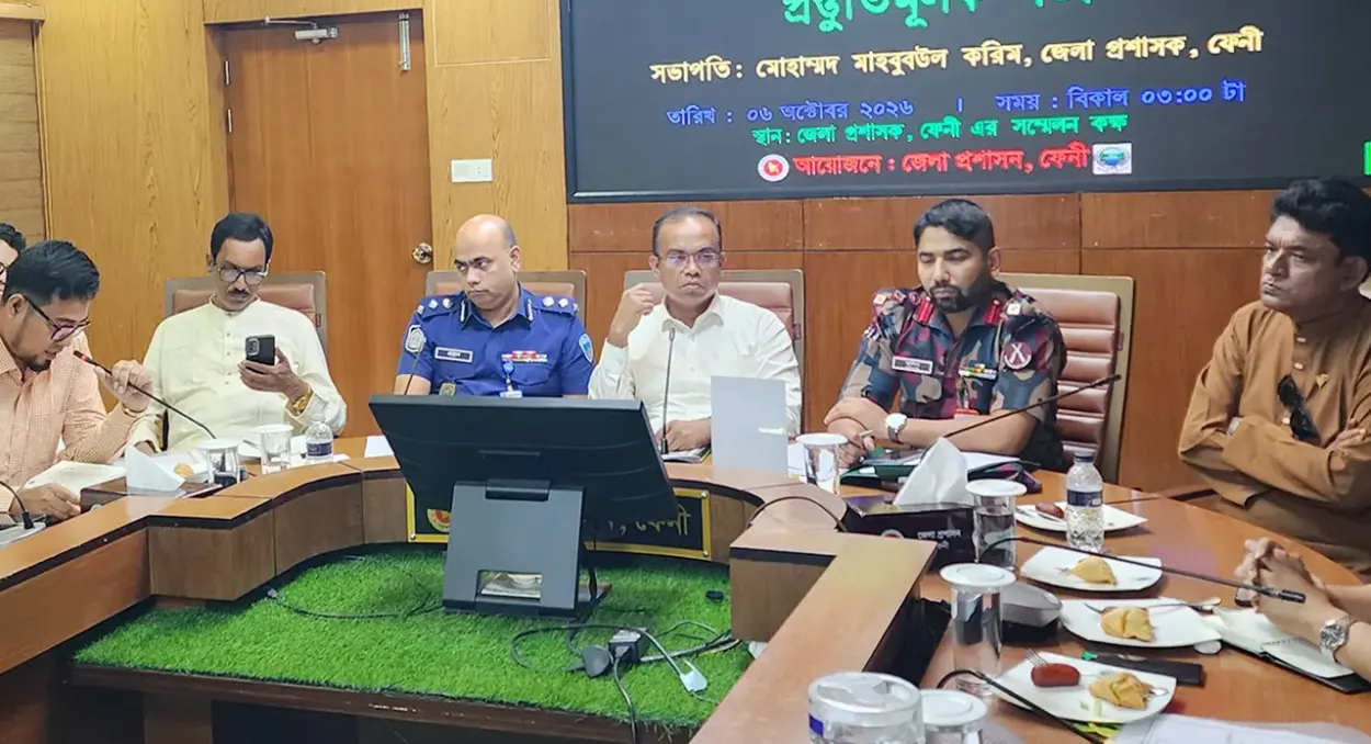 পূজায় মদ্যপান করে বিশৃঙ্খলা করলে কঠোর ব্যবস্থা নেওয়া হবে: ফেনীর পুলিশ সুপার