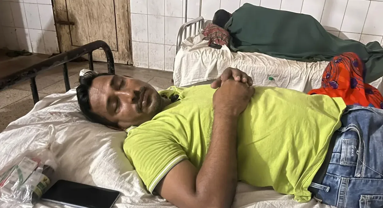 মাগুরায় বিএনপির দুই পক্ষের সংঘর্ষের ভিডিও ধারণকালে সাংবাদিকের ওপর হামলা