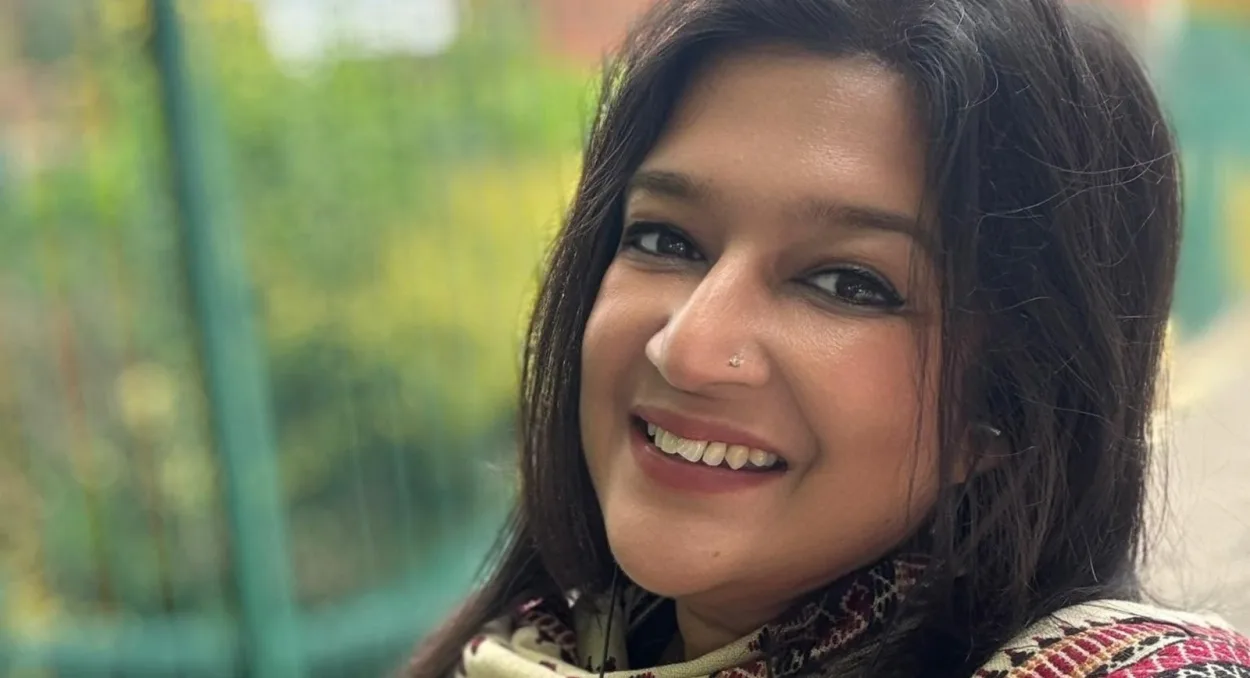 অর্ণবকে ডিভোর্সের পর ব্রিটিশকে বিয়ে, চাকরি-সংসার লন্ডনে