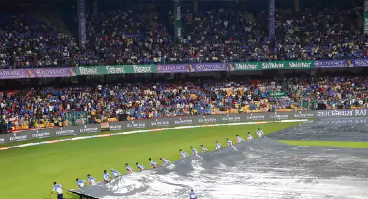 বেঙ্গালুরুতে বৃষ্টির হানায় সিরিজ নিষ্পত্তিহীন থাকল ভারত ও ওয়েস্ট ইন্ডিজের ম্যাচ পরিত্যক্ত হওয়ায়