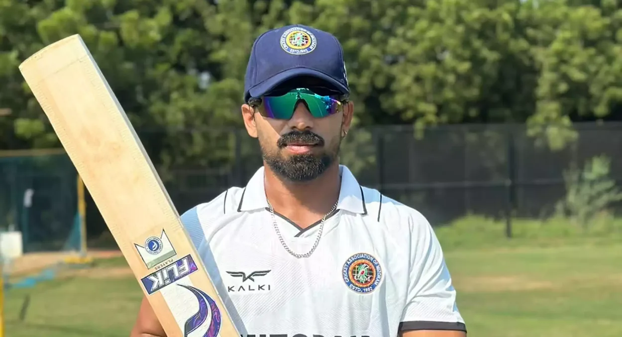 মিজোরামের হয়ে চিন্ময় সুতারের চার শ রান করে ৭৮ বছরের খরা কাটানোর ঐতিহাসিক কীর্তি