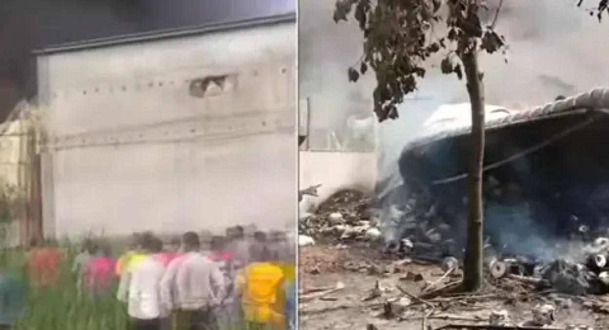 গাজীপুরে পোশাক কারখানার গুদামে আগুন নিয়ন্ত্রণে ফায়ার সার্ভিসের ৯ ইউনিট