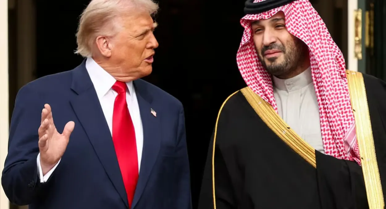 US President Trump Halts Joint Airstrikes with Saudi Arabia Against Yemen Houthis Amid Policy Dilemmas