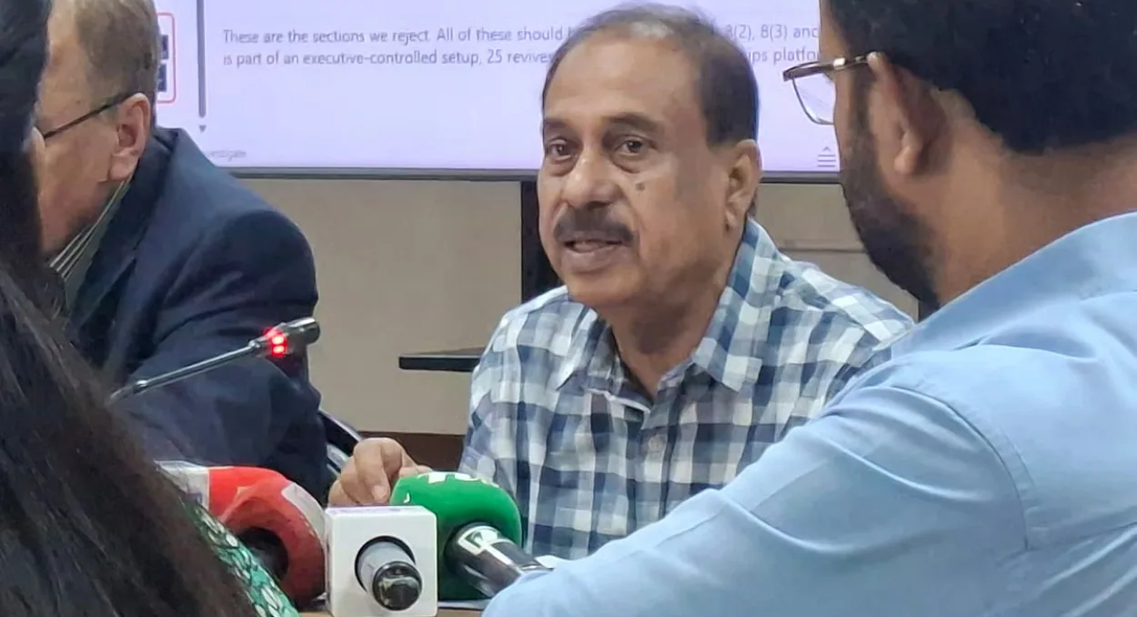 Matiur Rahman Chowdhury Urges Government Not to Restrict Media Freedom