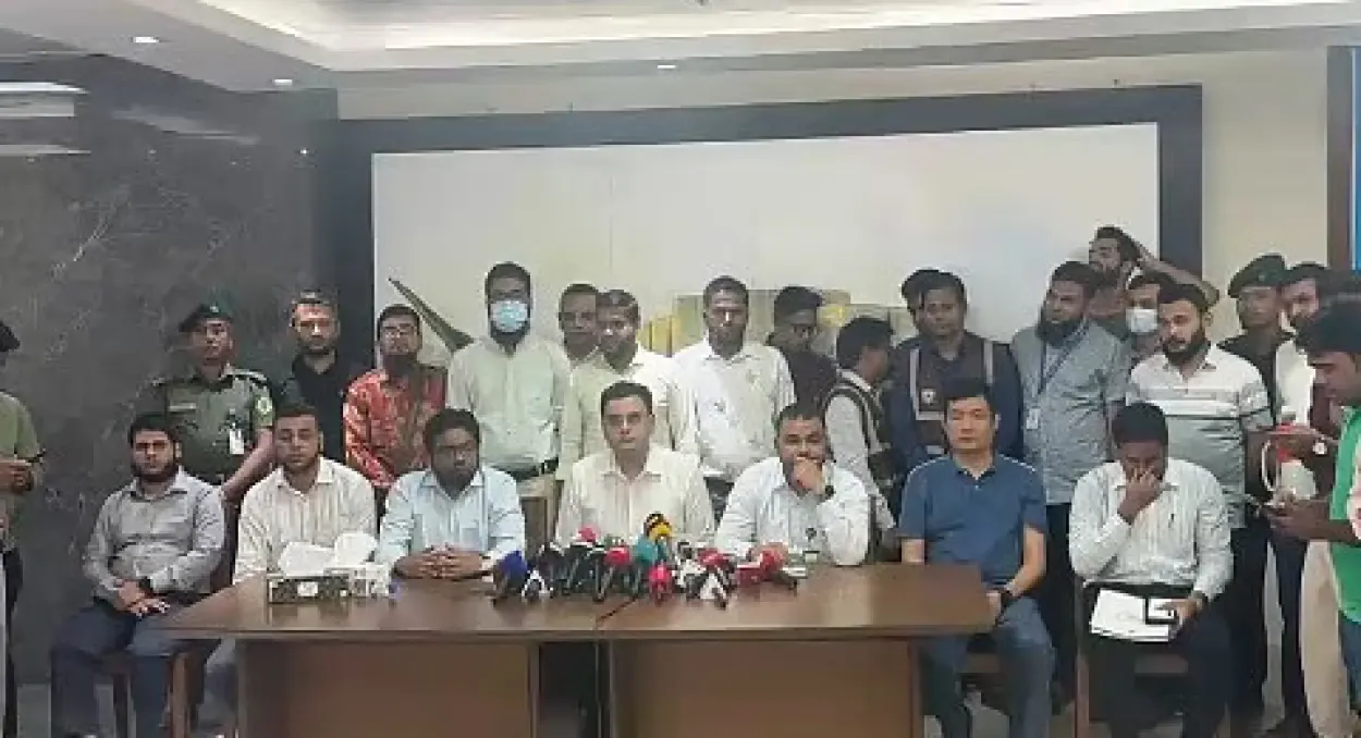 NBR raids four Dhaka establishments, seizes huge unapproved liquor