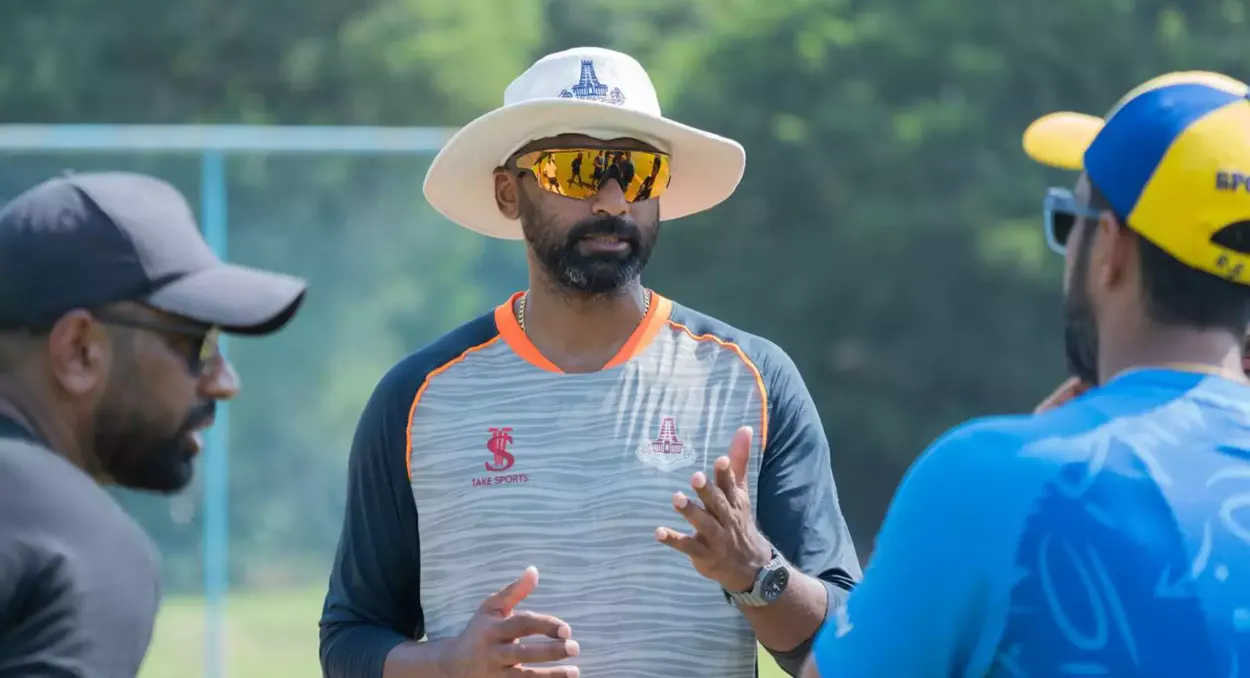 তামিলনাড়ু ক্রিকেটের ধারণা বদলানোর সময় এসেছে রণজি ট্রফির নতুন মৌসুমের আগে এমনটাই মনে করেন কোচ ইয়ো মহেশ