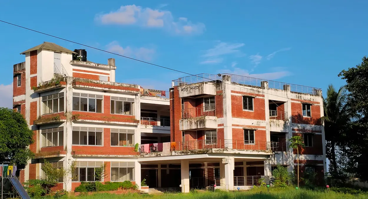 Eight Shantinibas Shelters Stand Vacant Despite 82 Crore Taka Cost Over Lack of Manpower