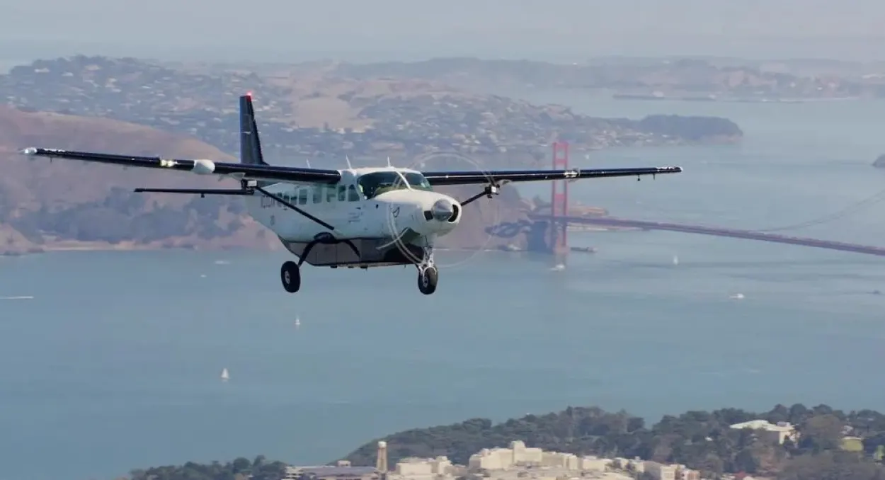 US Aerospace Firm Successfully Completes Pilotless Single-Engine Aircraft Flight Across United States