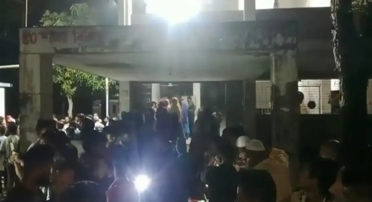 মোরেলগঞ্জে নসিমন-মোটরসাইকেল সংঘর্ষে ৩ আরোহী নিহত, আহত ৬