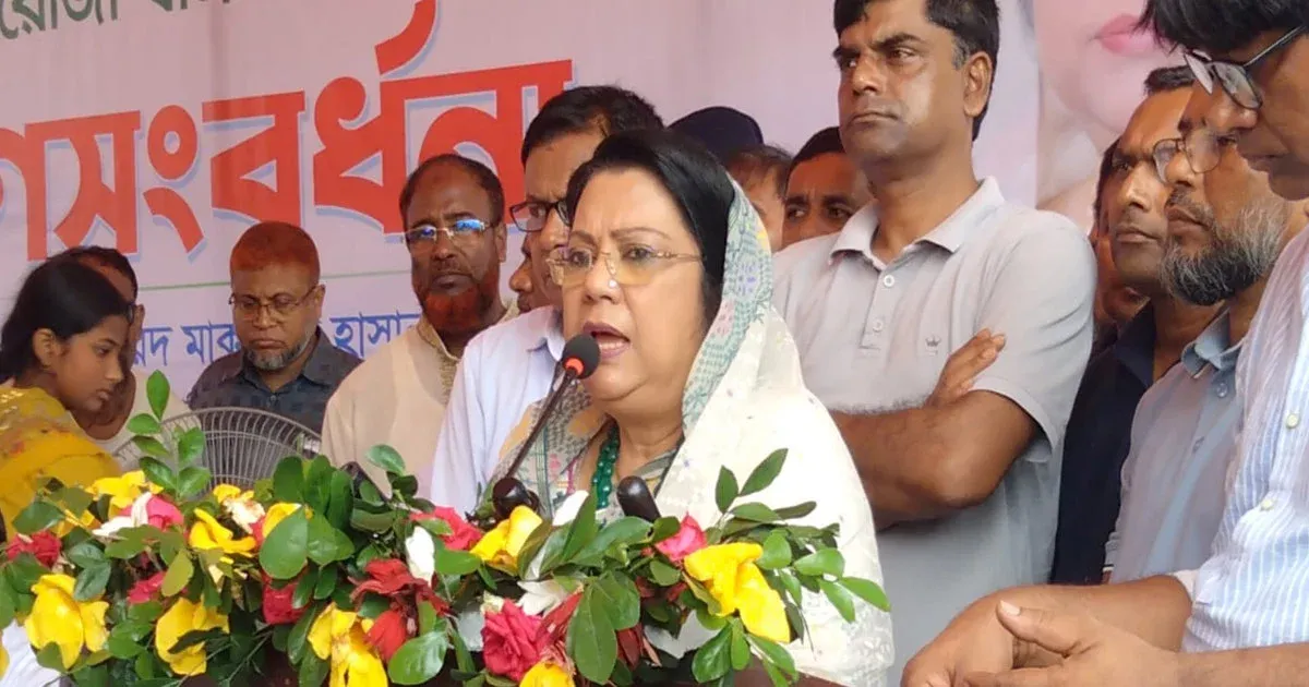 ১৭ বছরের দুর্দশা কাটিয়ে দেশ ঘুরে দাঁড়াচ্ছে, মানিকগঞ্জে মন্তব্য খাদ্যমন্ত্রীর
