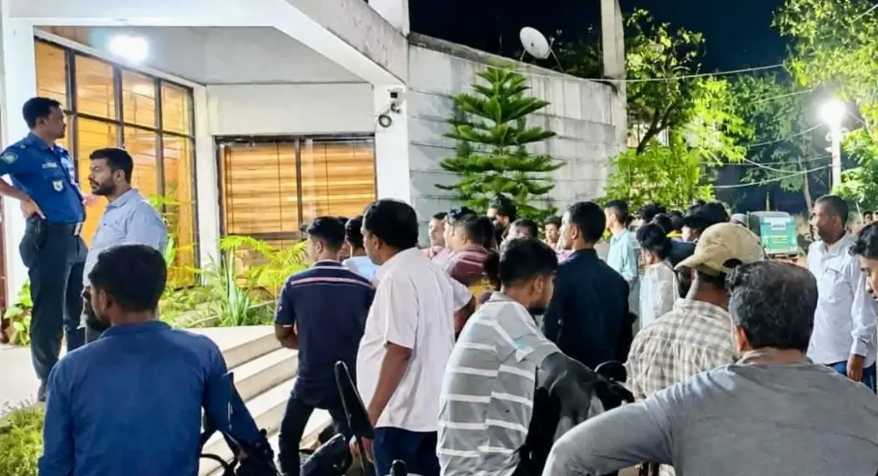 সোনাগাজীতে কিশোর গ্যাং দমনে পুলিশের সাঁড়াশি অভিযান, আটক ৩১