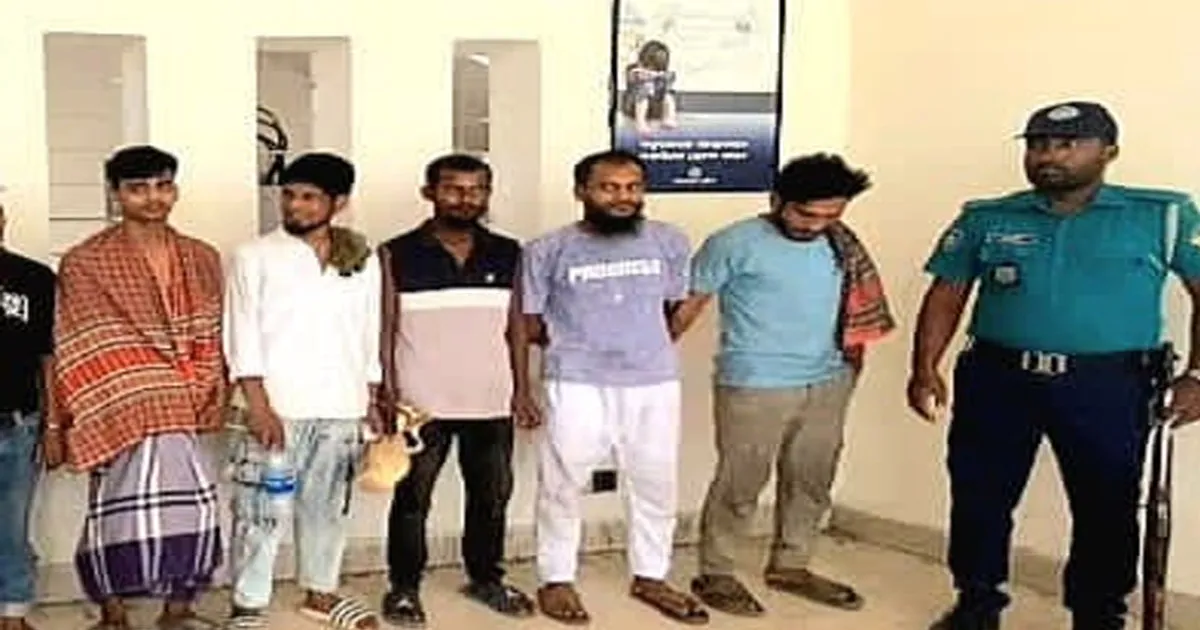 টঙ্গীতে পরোয়ানাভুক্ত আসামি ছিনতাই: পুলিশের ওপর হামলা, গ্রেপ্তার ৫