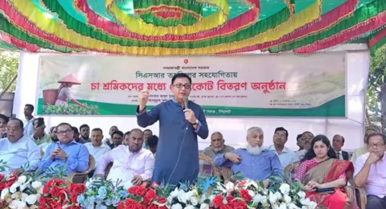 জ্বালানি তেলের মূল্যবৃদ্ধিতে পণ্যের বাজারে বড় প্রভাব পড়বে না: বাণিজ্যমন্ত্রী খন্দকার আব্দুল মুক্তাদির