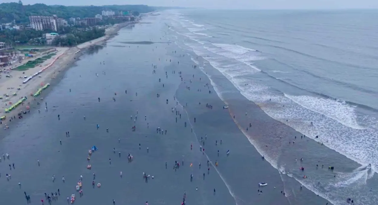 অফুরন্ত সম্ভাবনা সত্ত্বেও বৈশ্বিক পর্যটন মানচিত্রে ব্রাত্য কক্সবাজার