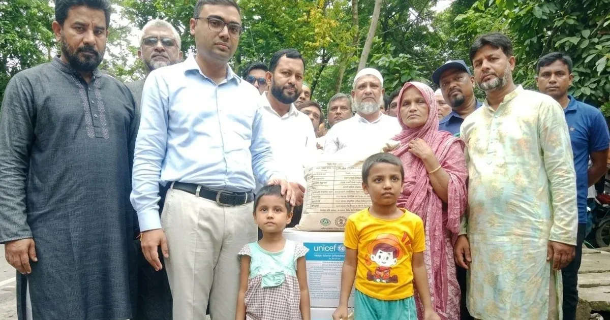 বাবাই আমাদের মাকে মেরে ফেলেছে বরিশালের বাকেরগঞ্জে নির্যাতনের শিকার মুক্তার এতিম শিশুদের পাশে প্রশাসন
