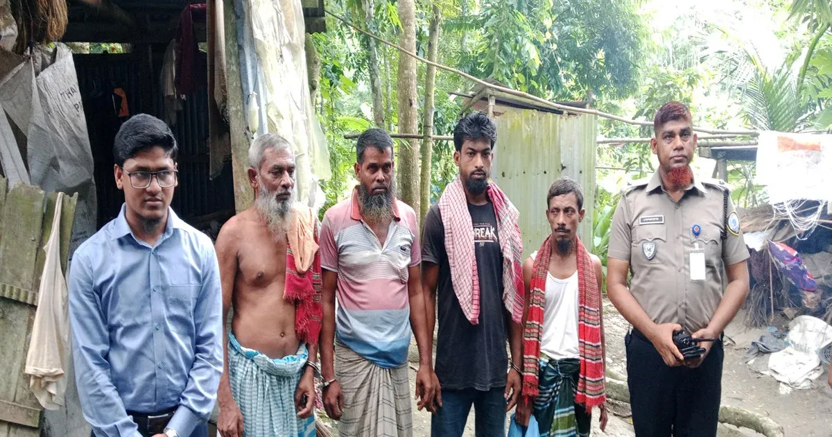 সদরপুরে মাদক সেবনের দায়ে চারজনের কারাদণ্ড ও অর্থদণ্ড