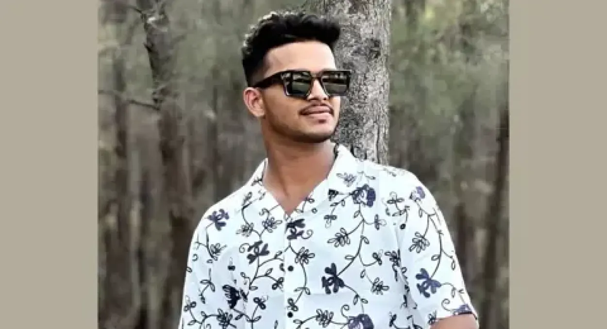 হোমনায় মোবাইল চার্জ দিতে গিয়ে স্কুলশিক্ষকের মর্মান্তিক মৃত্যু