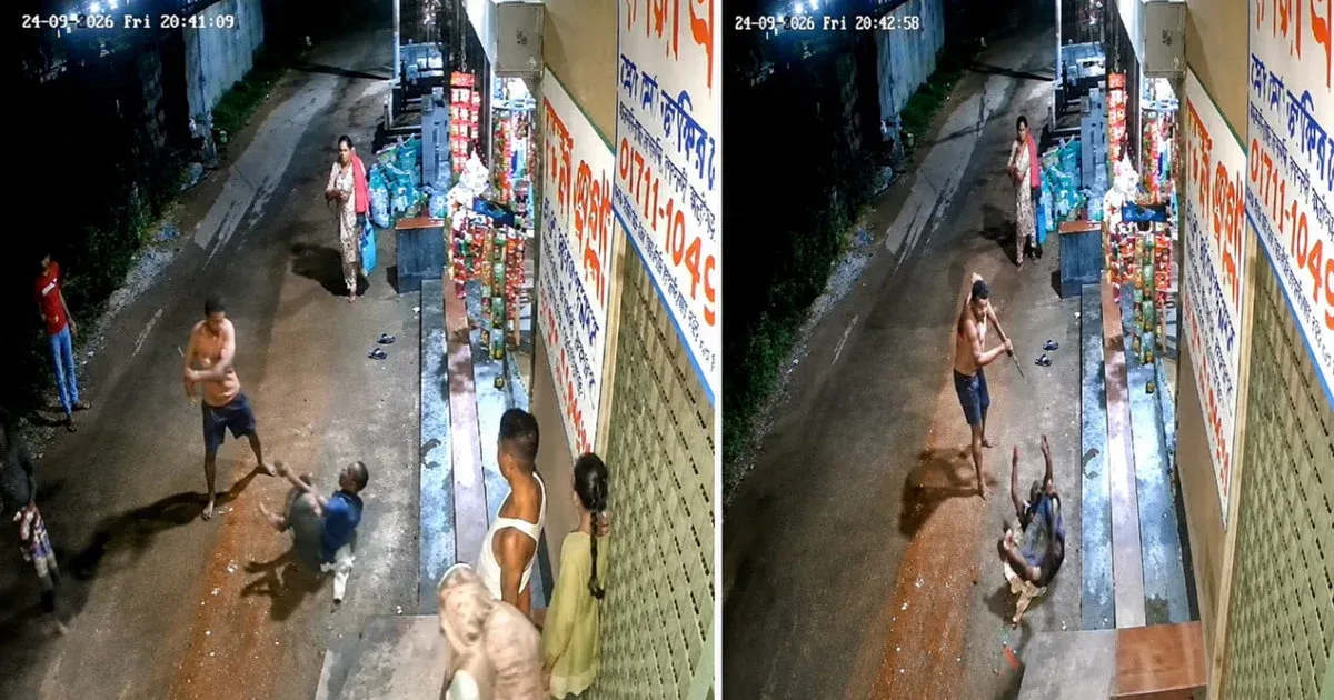 আড়াইহাজারে মানসিক ভারসাম্যহীন যুবককে পিটিয়ে হাত-পা ভাঙার ভিডিও ভাইরাল