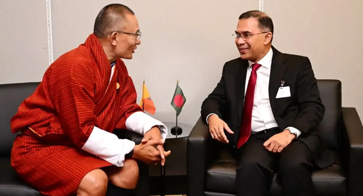 নিউইয়র্কে ভুটানের প্রধানমন্ত্রী ও মালদ্বীপের উপরাষ্ট্রপতির সঙ্গে প্রধানমন্ত্রী তারেক রহমানের বৈঠক
