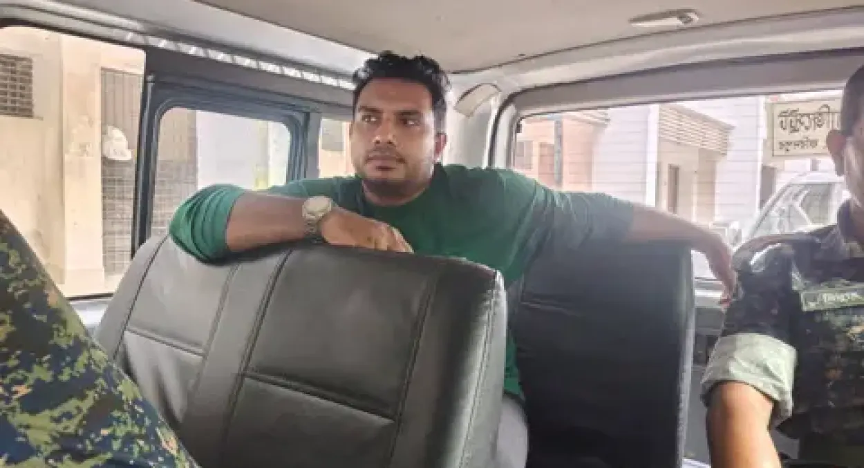 ফরিদপুরে অবৈধ ওষুধ কারখানায় এনসিপি নেতার কারাদণ্ড ও জরিমানা