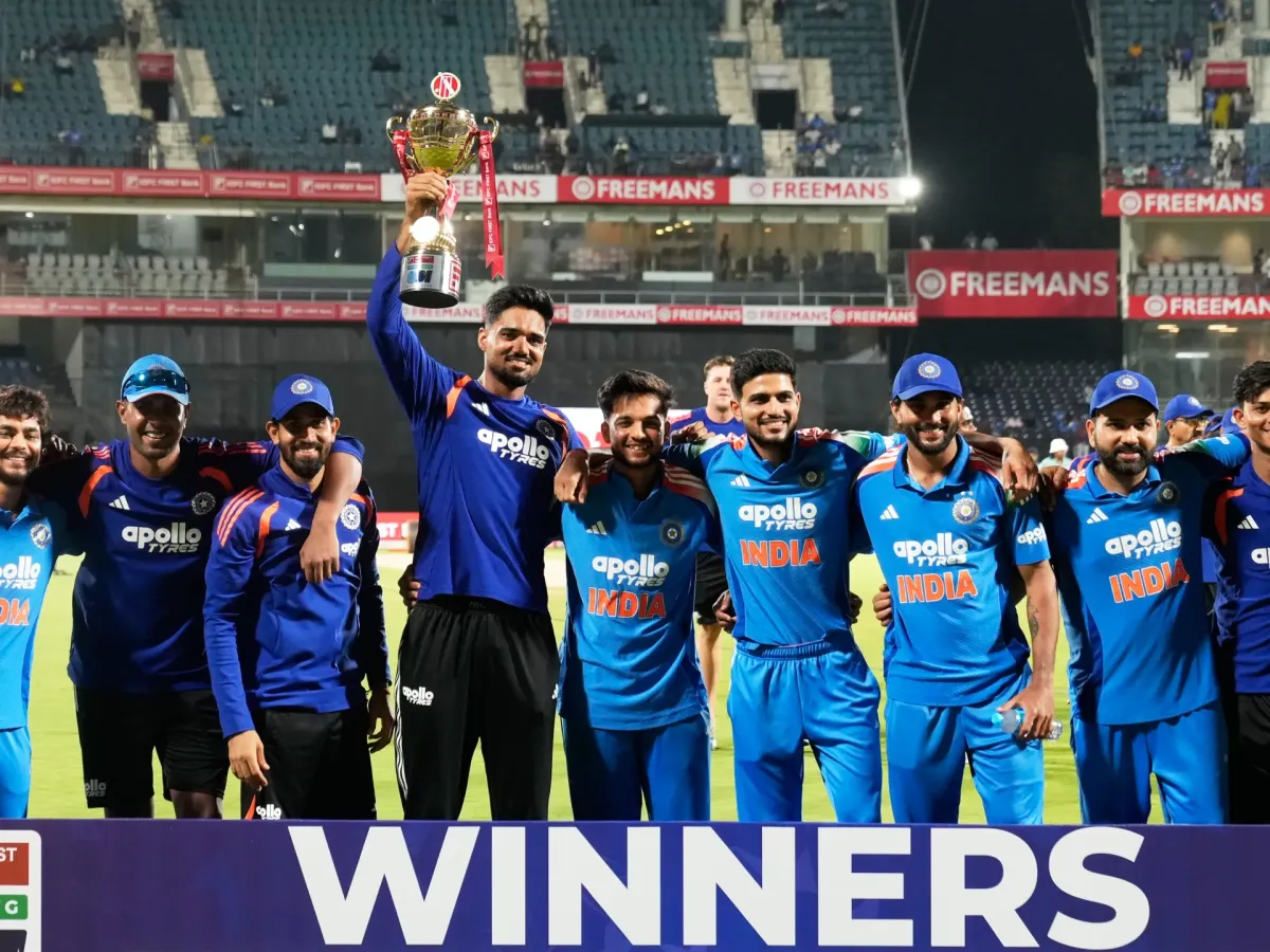 স্যামসনের বিধ্বংসী ব্যাটিংয়ে সিরিজ জয় নিশ্চিত করল ভারত