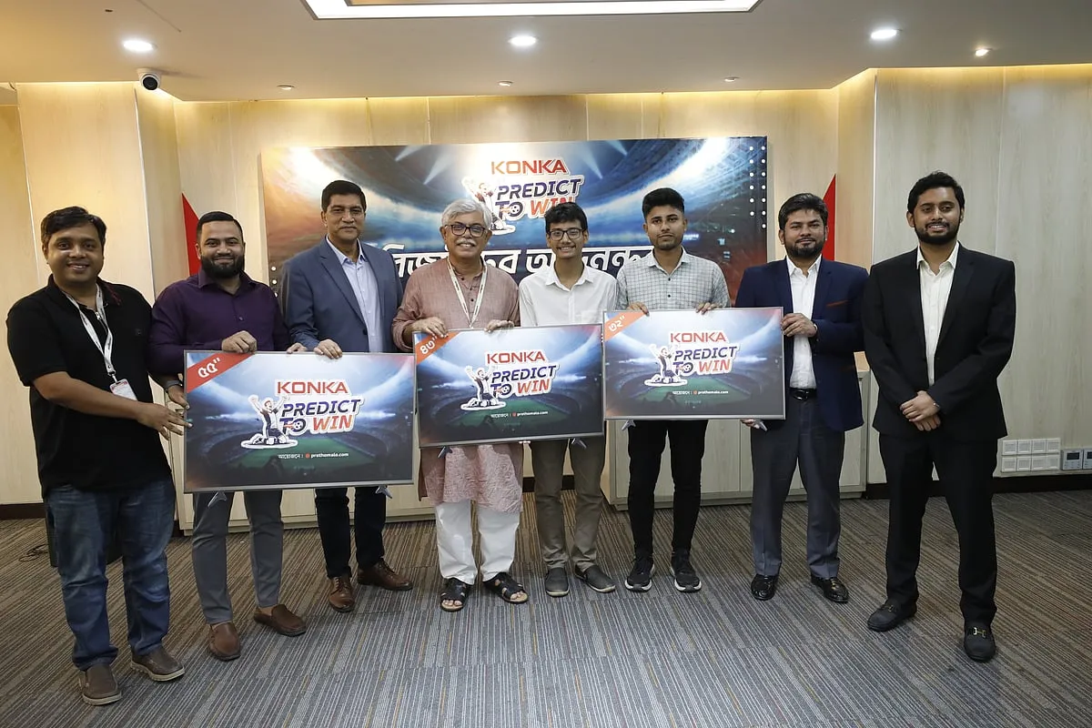Prothom Alo awards winners of Konka Predict to Win competition following FIFA World Cup campaign
