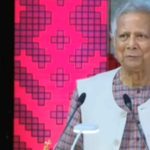 অন্তর্বর্তীকালীন সরকারের প্রধান উপদেষ্টা ড. মুহাম্মদ ইউনূস স্বাধীনতা পুরস্কার প্রদান অনুষ্ঠানে বক্তব্য রাখছেন।