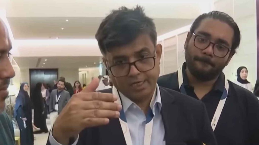 প্রধান উপদেষ্টা ড. মোহাম্মদ ইউনুস কাতারে কূটনৈতিক বৈঠকে অংশ নিচ্ছেন, কাতারের শীর্ষ নেতৃবৃন্দের সঙ্গে আলোচনার মুহূর্ত