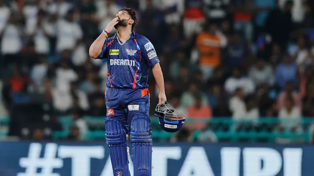 আইপিএল ২০২৫: LSG vs RCB – ঋষভ পন্তের দুর্দান্ত সেঞ্চুরিতে লখনউয়ের জয়, কোহলির লড়াই বিফলে আইপিএল ২০২৫: LSG vs RCB – ঋষভ পন্তের দুর্দান্ত সেঞ্চুরিতে লখনউয়ের জয়, কোহলির লড়াই বিফলে