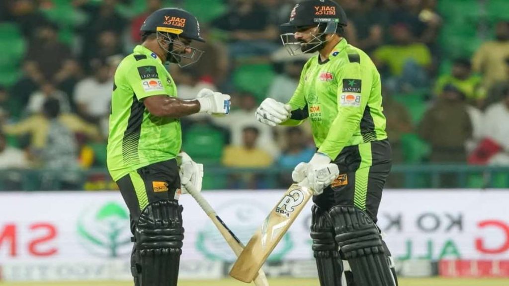 লাহোরে পিএসএল এক্স এলিমিনেটর-২: ইসলামাবাদ ইউনাইটেডের সামনে লাহোর ক্বালান্দার্সের ২০৩ রানের চ্যালেঞ্জিং লক্ষ্য