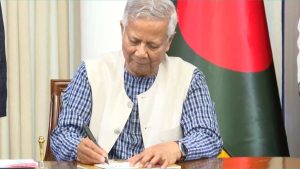 প্রধান উপদেষ্টা ড. মুহাম্মদ ইউনূসের সঙ্গে বৈঠকে বসছেন বিভিন্ন রাজনৈতিক দলের নেতা