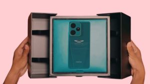 Realme GT 7 Pro Aston Martin Edition নতুন স্মার্ট মোবাইল ফোন লঞ্চ করেছে রিয়েলমি বিস্তারিত রিভিউ