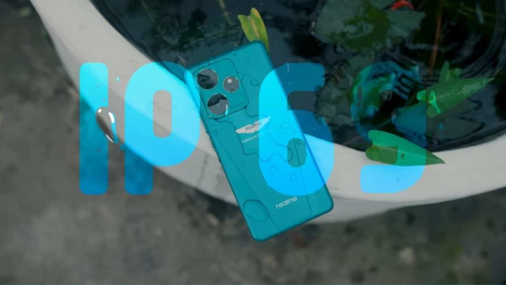 Realme GT 7 Pro Aston Martin Edition water test