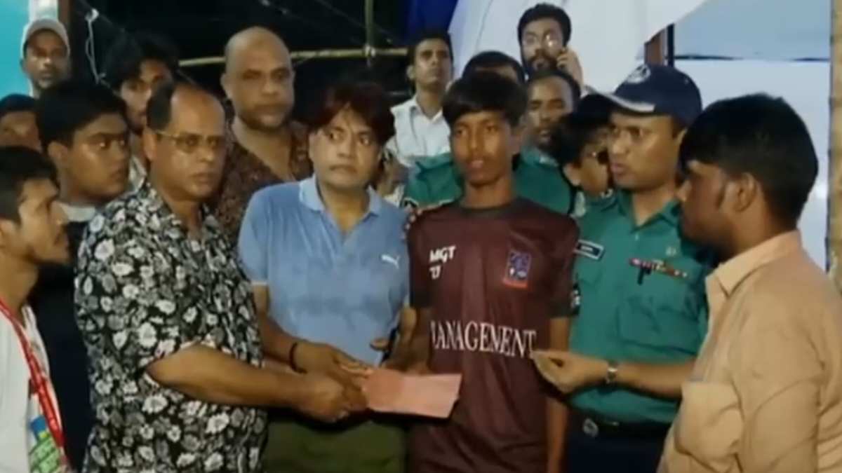 সড়ক দুর্ঘটনায় বাবাকে হারানো কিশোর আরিফুলের পাশে তারেক রহমান, মানবিক সহায়তা হাট কমিটির