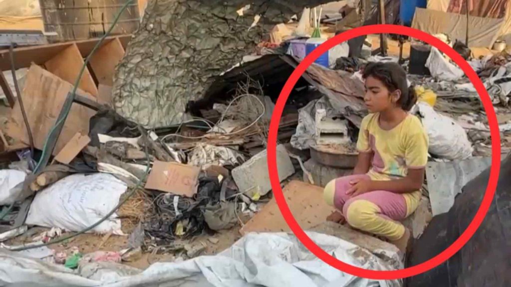 গাজায় ইসরায়েলি হামলায় শতাধিক ফিলিস্তিনি নিহত, ধ্বংসস্তূপে রূপ নিয়েছে বসতিগুলো