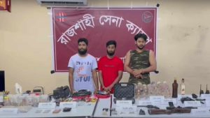 রাজশাহীতে কোচিং সেন্টারে যৌথ বাহিনীর অভিযান, অস্ত্র-গোলাবারুদ উদ্ধার, ৩ জন আটক