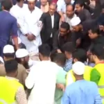 লক্ষাধিক মানুষের ঢল: ইনকিলাব মঞ্চের আহ্বায়ক শরিফ ওসমান হাদির দাফন সম্পন্ন