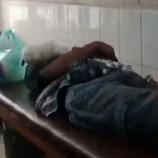 জাজিরার বিলাশপুরে দুই দফা সংঘর্ষে ককটেল বিস্ফোরণ, যুবকের কব্জি বিচ্ছিন্ন জাজিরার বিলাশপুরে দুই দফা সংঘর্ষে ককটেল বিস্ফোরণ, যুবকের কব্জি বিচ্ছিন্ন