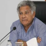 তিন দিনের মধ্যে লাইটার জাহাজে পণ্য খালাসের নির্দেশ, না মানলে কঠোর ব্যবস্থা: নৌপরিবহন উপদেষ্টা