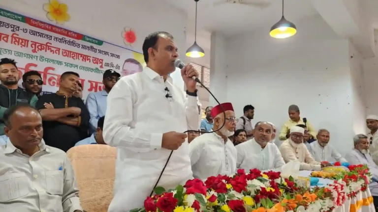শরীয়তপুরে সাধারণ মানুষকে সুরক্ষিত রাখতে নেতাকর্মীদের সতর্ক করেছেন মিয়া নুরুদ্দিন অপু