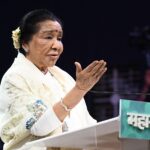 কিংবদন্তি বলিউড গায়িকা আশা ভোঁসলে ৯২ বছর বয়সে প্রয়াত