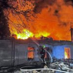 রাশিয়া ইউক্রেনের ওডেসা বন্দরে হামলা চালায়, জাপোরিঝিয়ায় রেলকর্মীকে হত্যা করে
