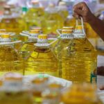 Edible oil prices not rising: Commerce Minister