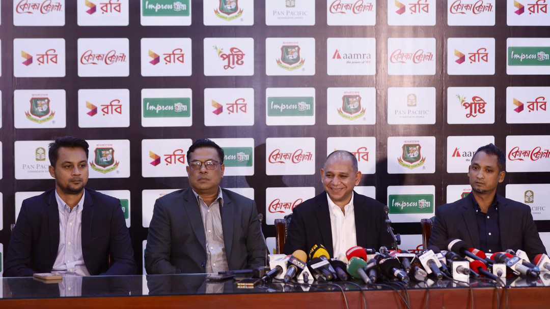 বাশার বলেছেন যে নির্বাচকরা একাদশে খেলার বিষয়ে 'আমাদের ইনপুট দিতে' চান