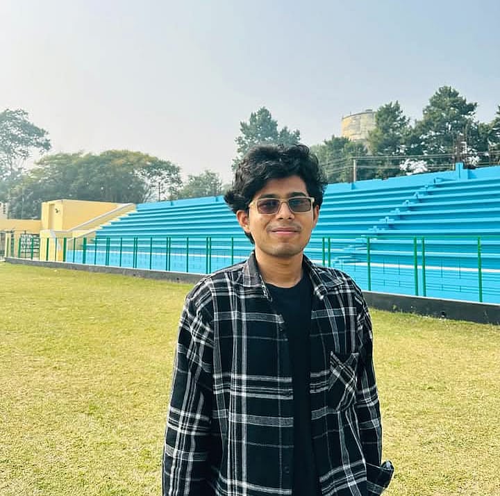At the same time, complaints of studying in Jahangirnagar and Dhaka University, formation of investigation committee