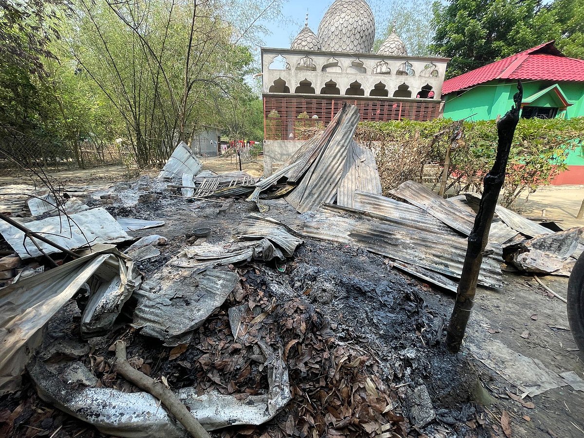19 people have been identified in the attack on the Durbar and the killing of the pir in Kushtia, many have given cover