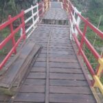 The wood of the bridge was taken away due to a dispute over sewing wages