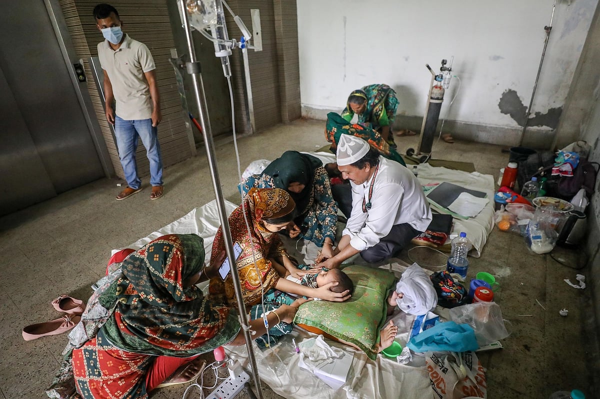 Measles treatment is going on in dirty environment in infectious diseases hospital