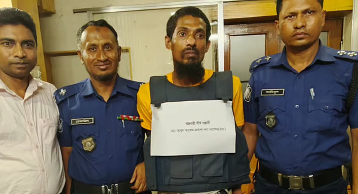 সীতাকুণ্ডে র্যাব কর্মকর্তা হত্যা মামলার আসামি গ্রেপ্তার, অস্ত্র-গুলি উদ্ধার