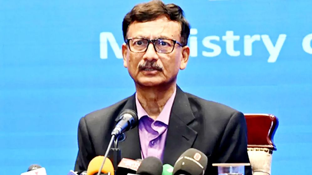কিচেন কেবিনেট নিয়ে বিস্ফোরক মন্তব্য সাবেক উপদেষ্টার